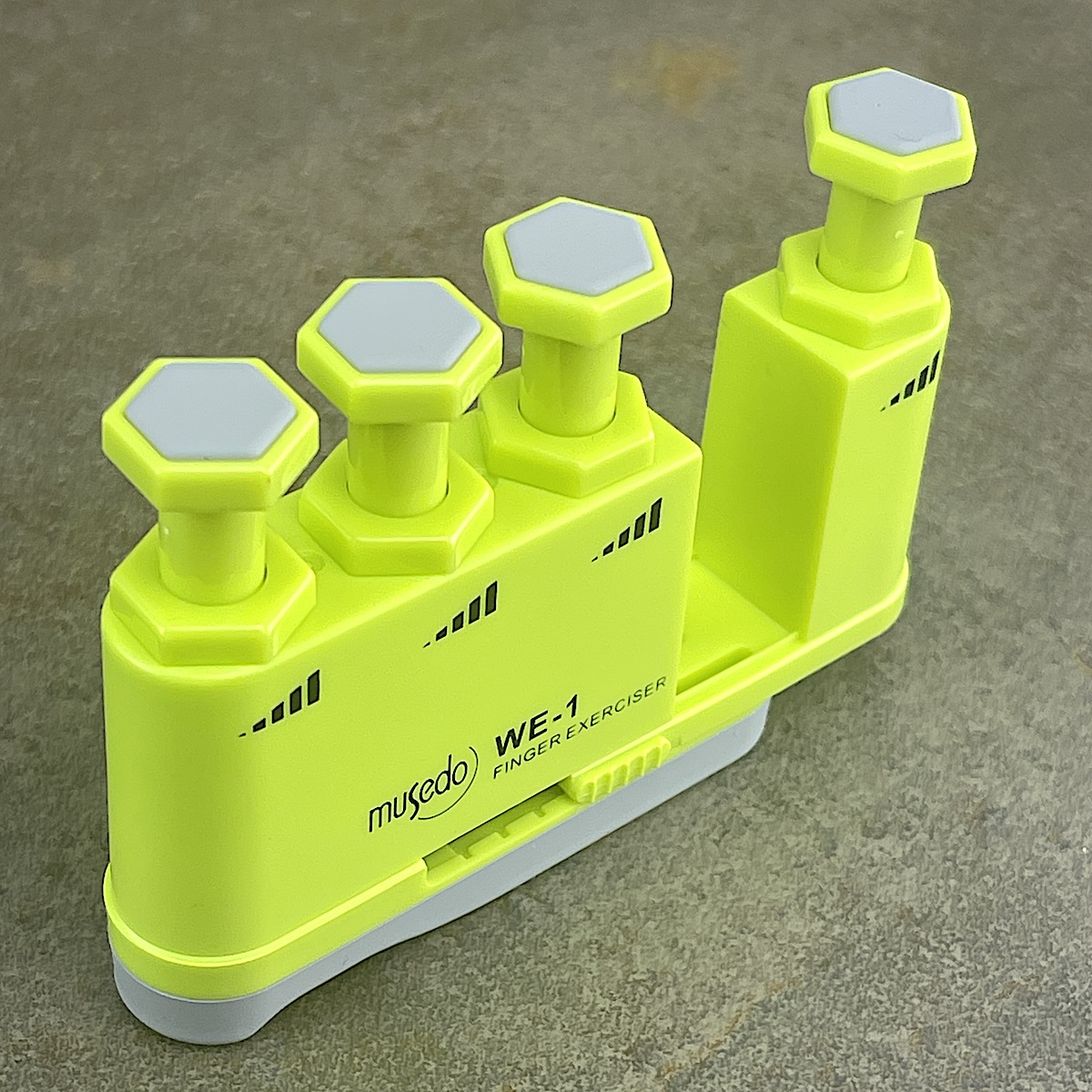 Finger Exerciser for Guitarists and Pianists Yellow WE-1 - Image 6