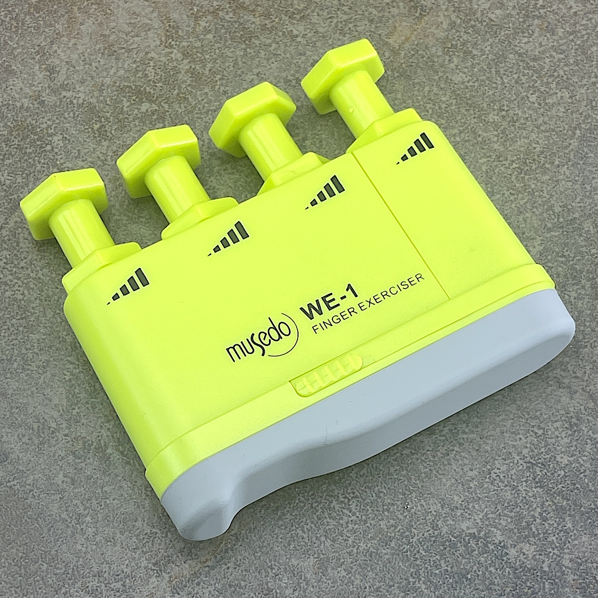 Finger Exerciser for Guitarists and Pianists Yellow WE-1